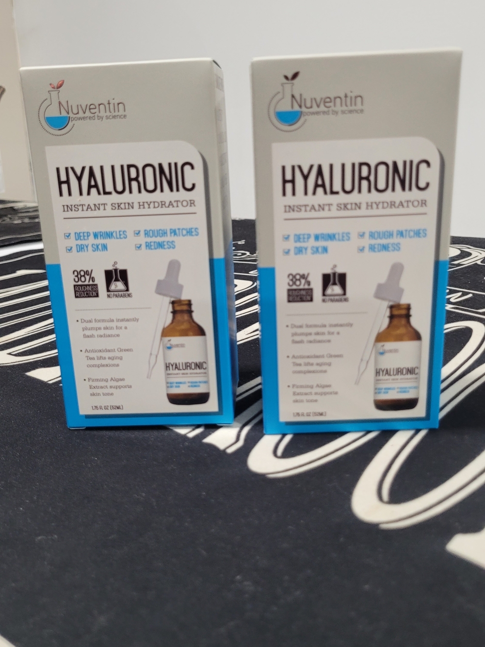 Hyaluronic Instant Skin Hydrator - Blue & White